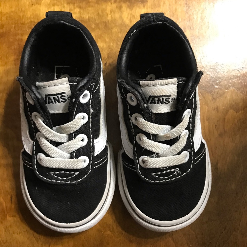 Toddler size 3 Slip on Vans